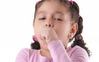 У ребенка симптомы кашля с повышенной температурой 37: причины и лечение