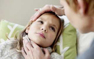 Болит шея у ребенка с температурой: причины и способы лечения