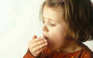 Особенности лечения лающего кашля с признаками высокой температуры у ребенка